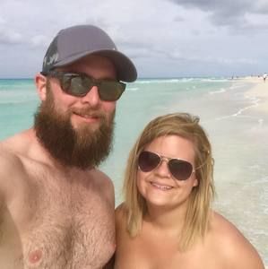 Meet your Posher, Candice